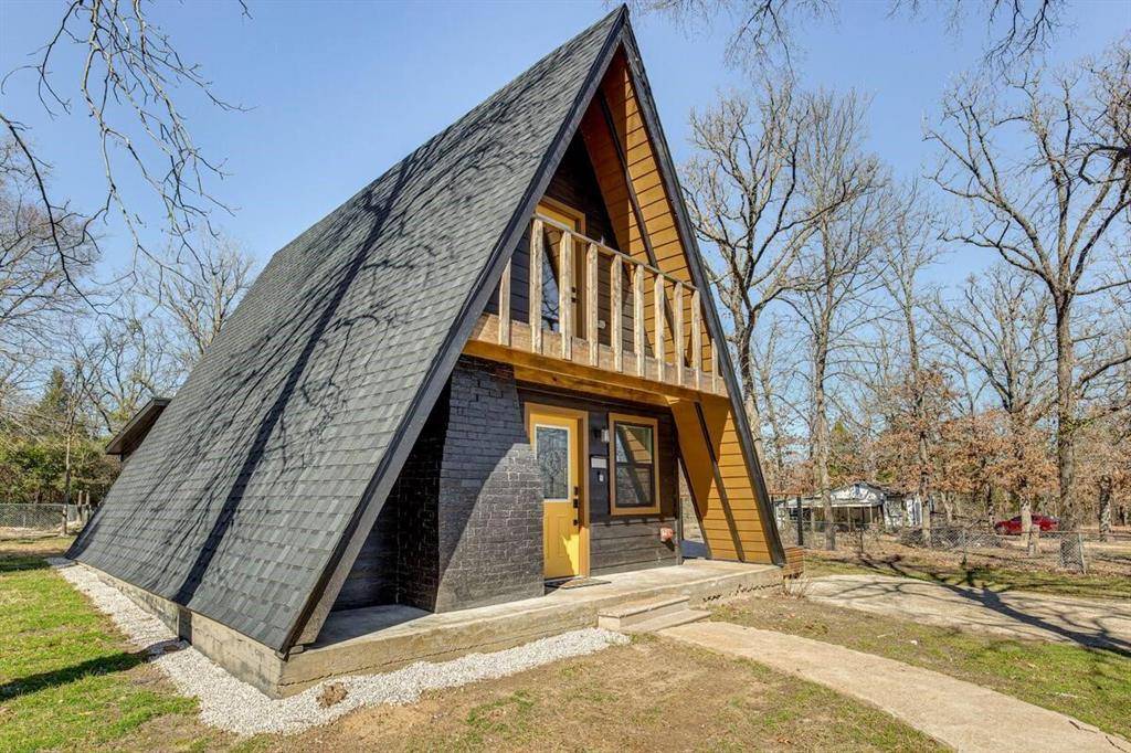 5248 Sam Houston Drive, Log Cabin, TX 75148