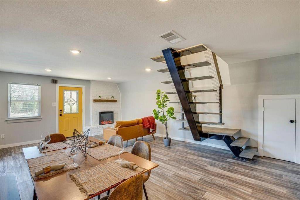 5248 Sam Houston Drive, Log Cabin, TX 75148