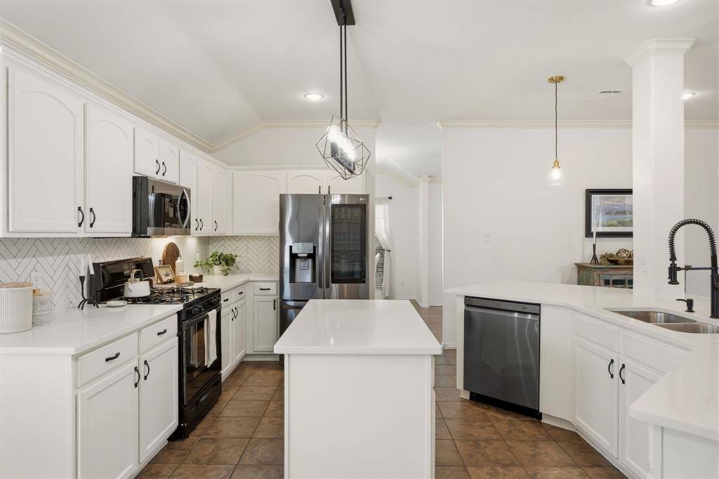 2120 Paintcreek Court, Rockwall, TX 75032