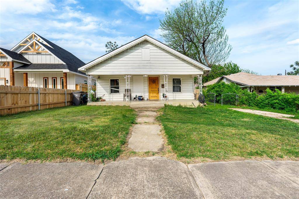 3006 25th Street, Fort Worth, TX 76106