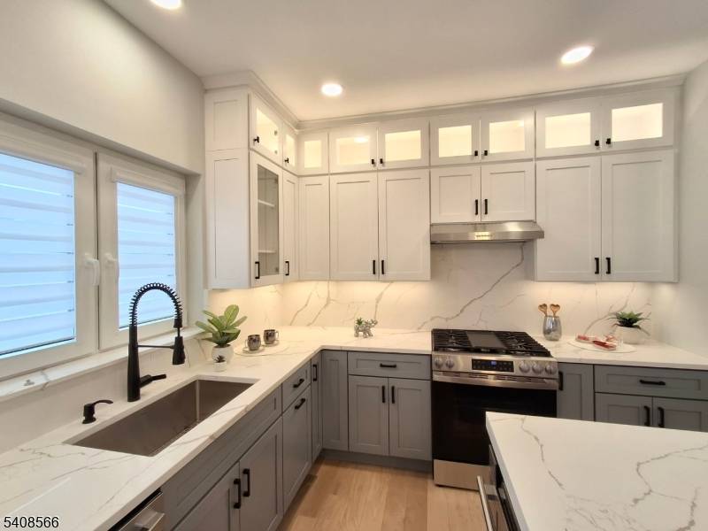 440 Railroad Avenue, South Amboy City, NJ 08879