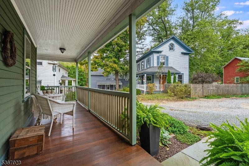 104 Mill St, Califon Boro, NJ 07830