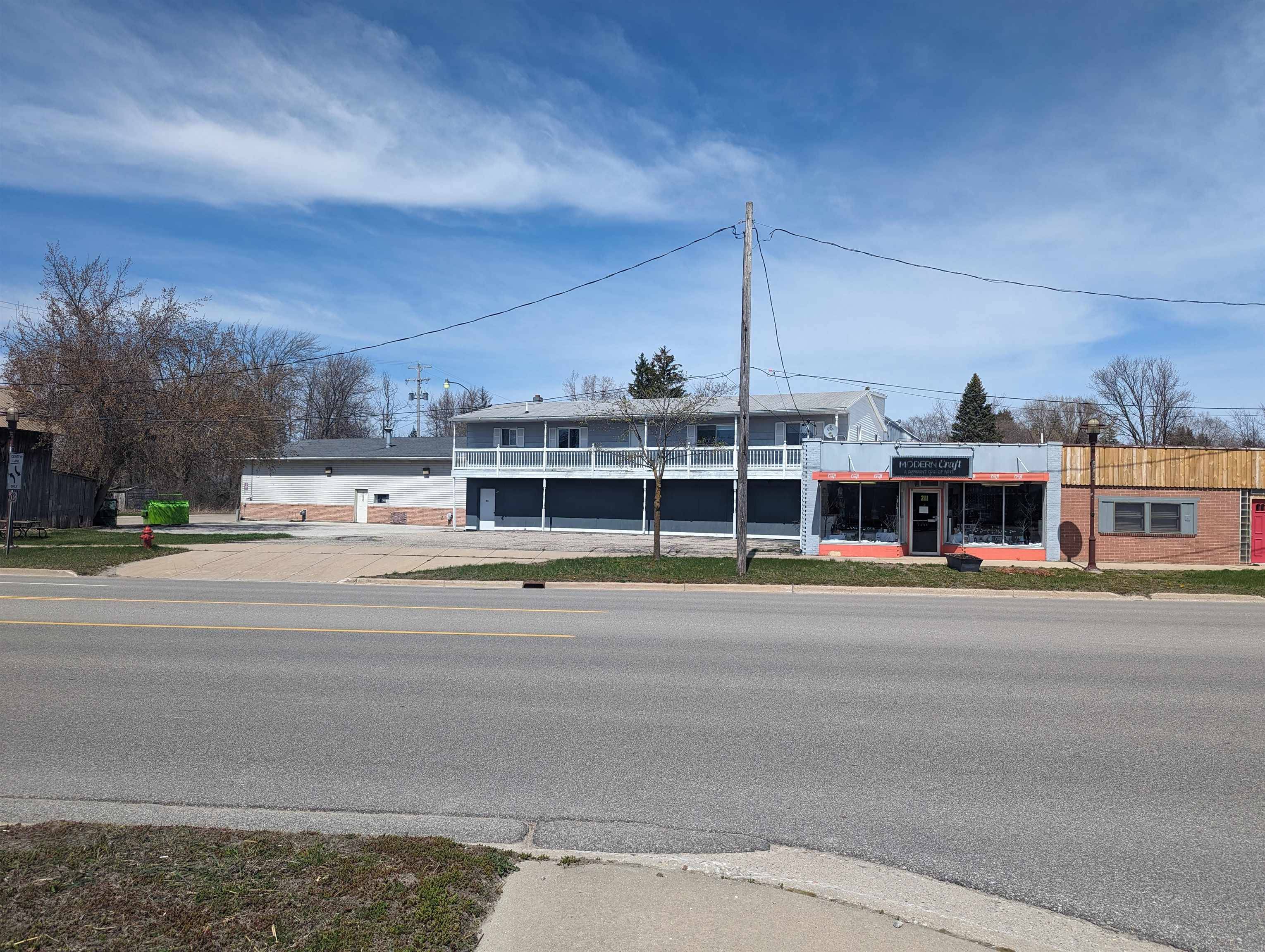 211 E Huron RD, Au Gres Twp, MI 48703