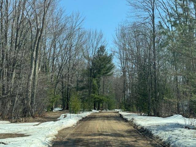 70 SE East TRL, Orange Twp, MI 49646