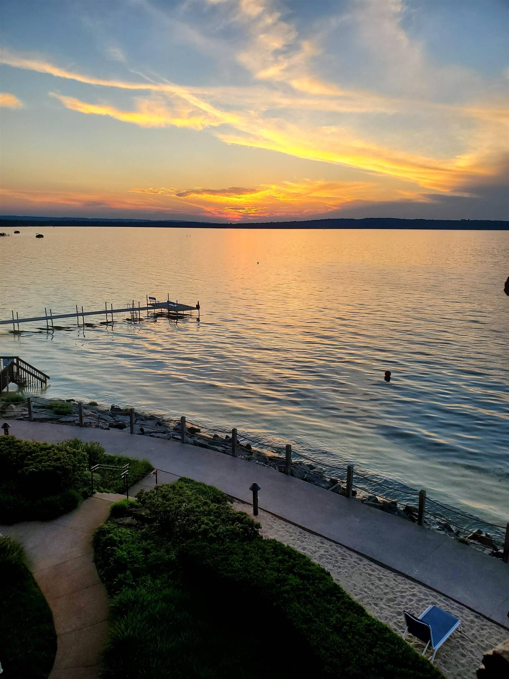 2035 N US-31 N, Eastbaytownship_grandtraverse, MI 49686