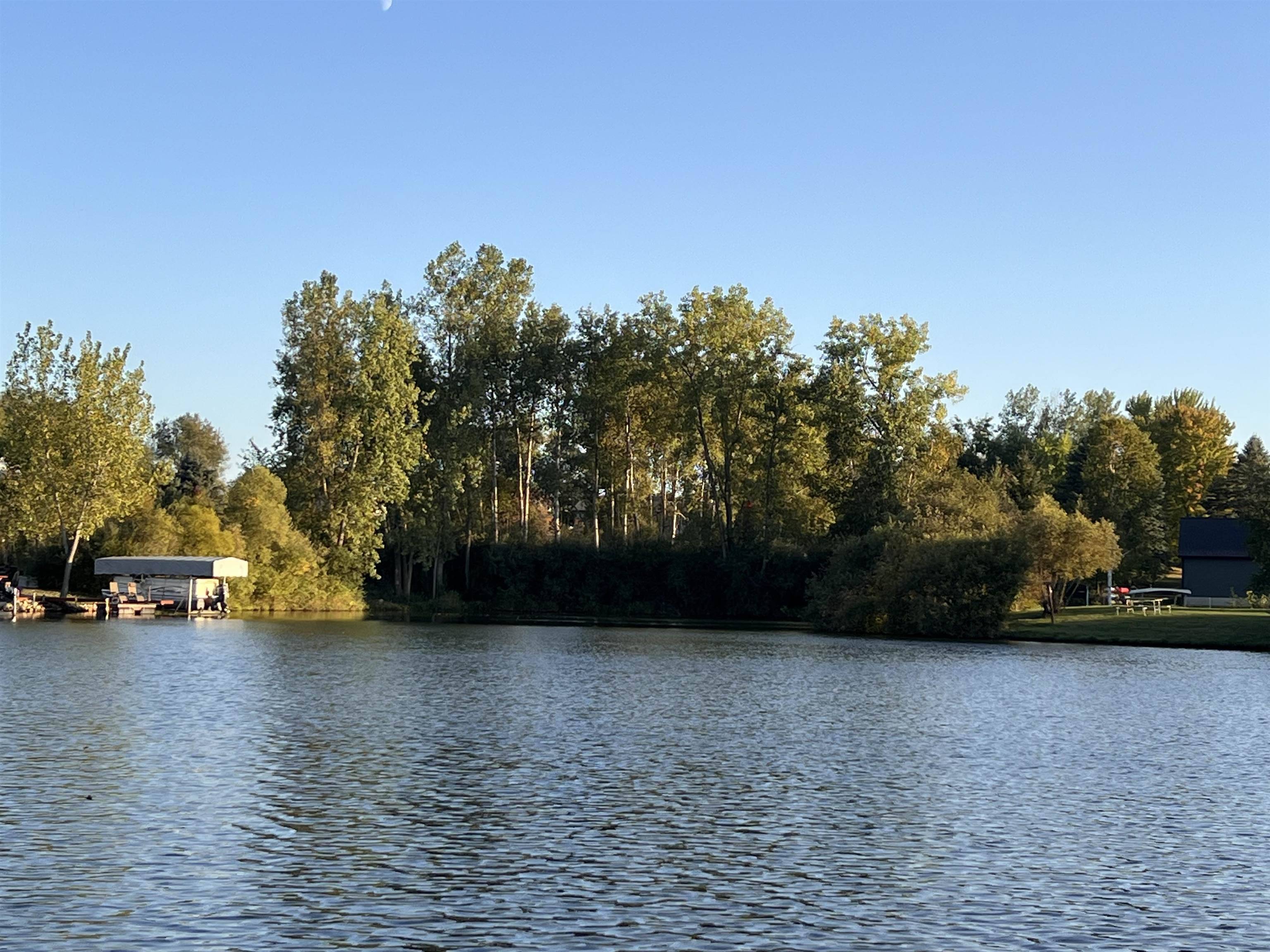 1178 Clubhouse DR, Broomfield Twp, MI 48893