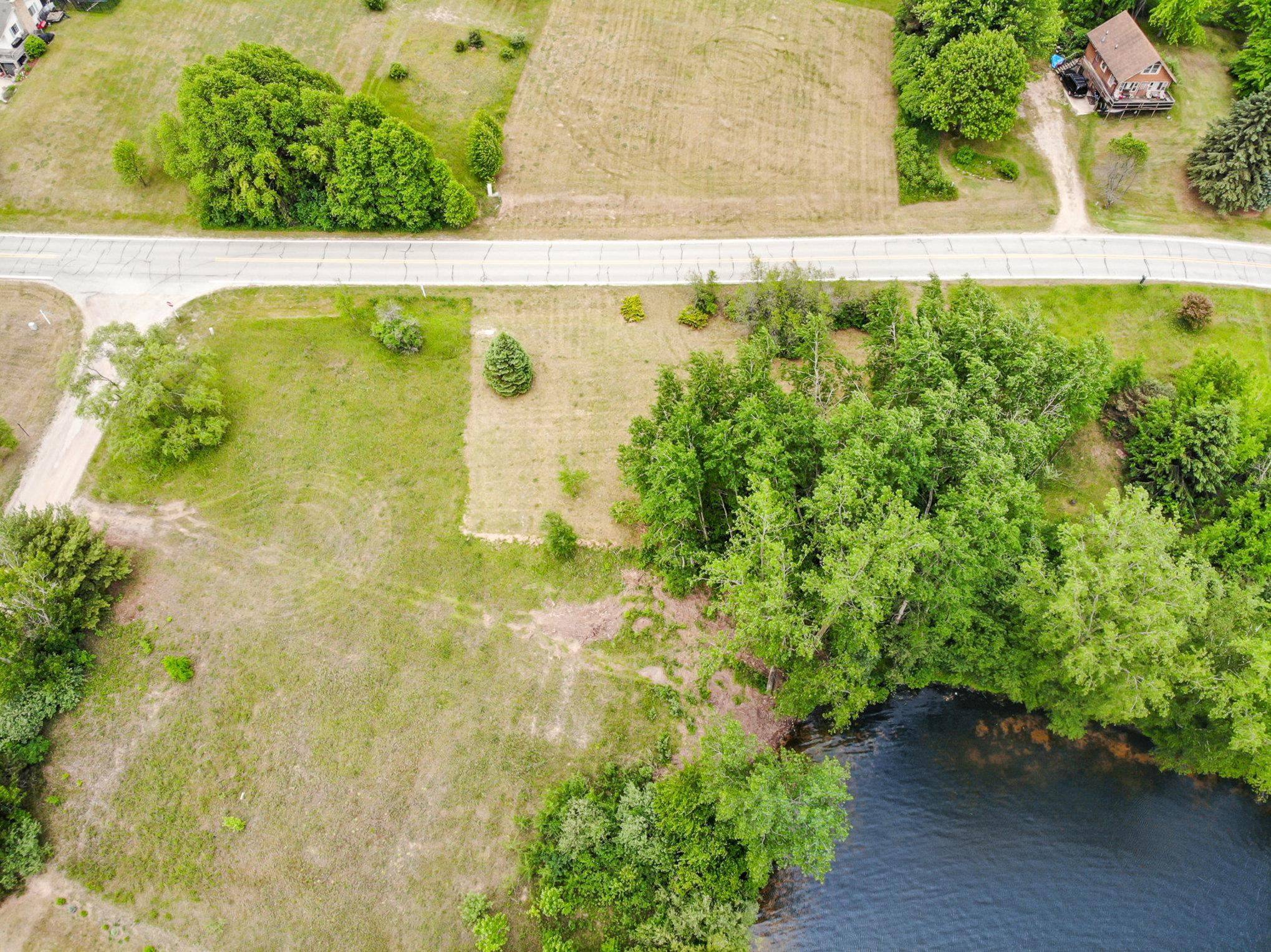 1178 Clubhouse DR, Broomfield Twp, MI 48893