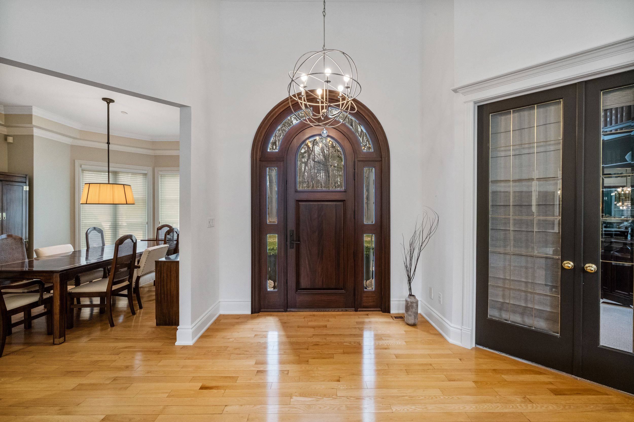 9923 Parkview CRES, Lambton Shores, ON N0M 1T0