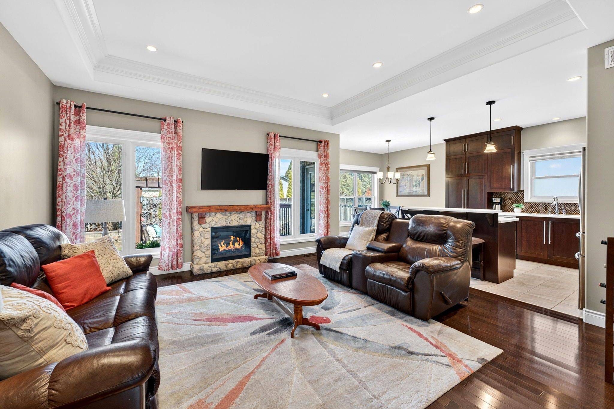 27 Gavey ST, Belleville, ON K8N 0M1