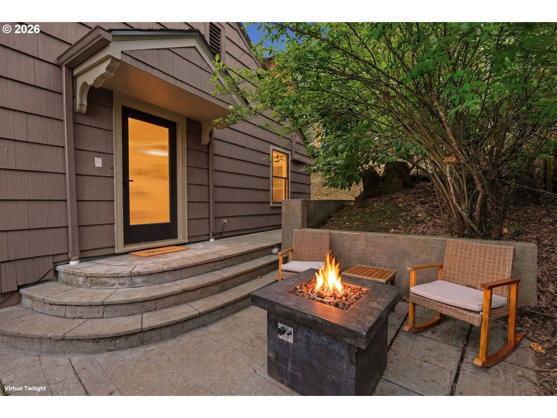 1841 FAIRMOUNT BLVD, Eugene, OR 97403