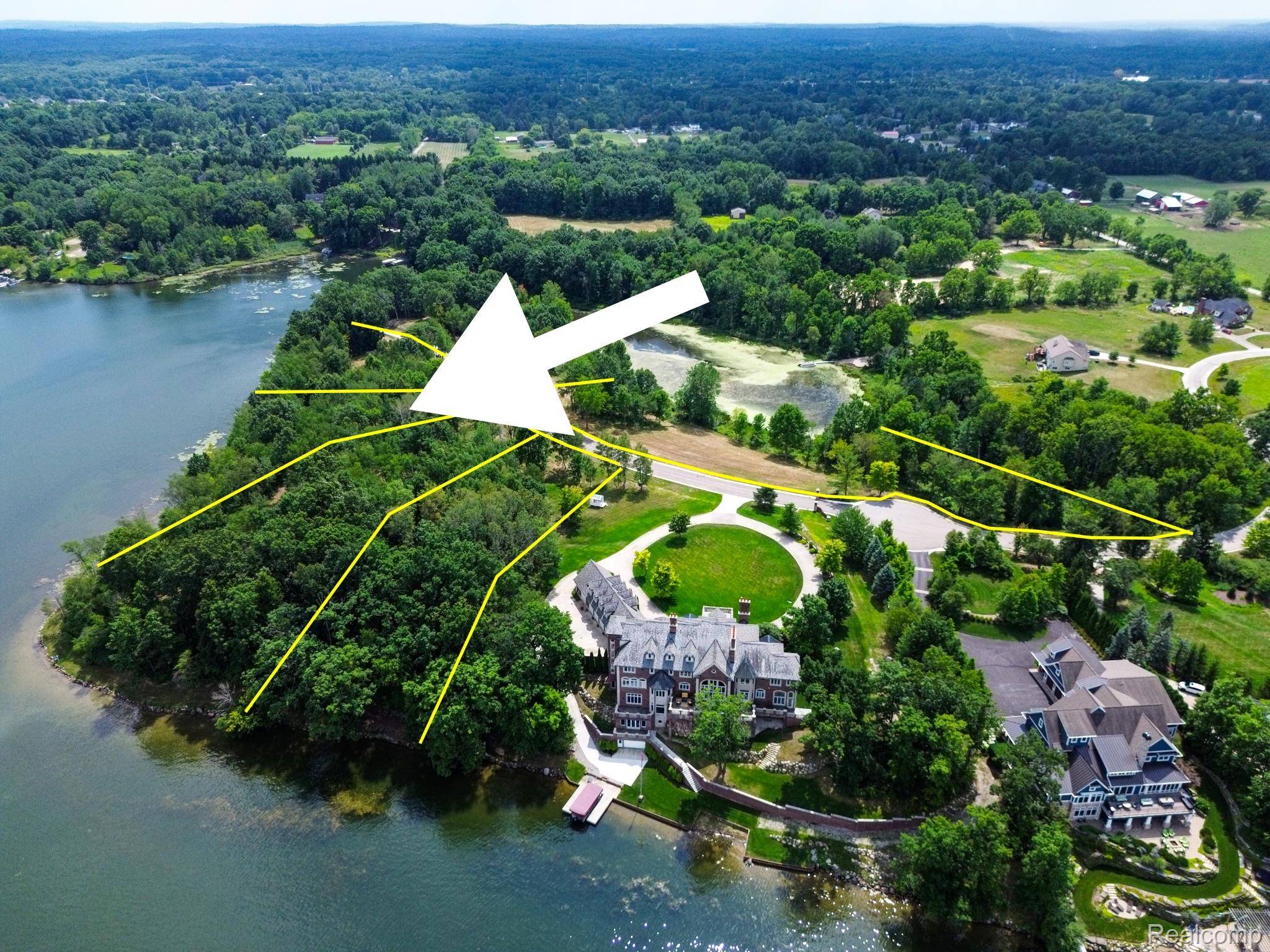 00004 Lakeshore DR, Atlas Township, MI 48438