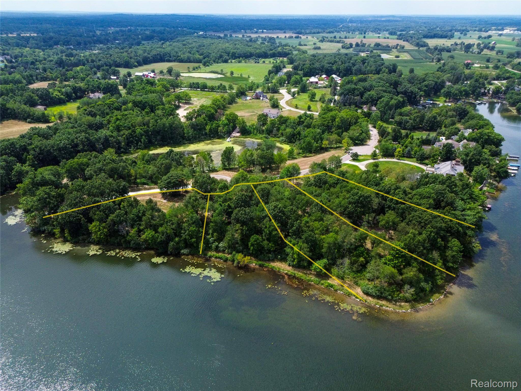 00006 Lakeshore DR, Atlas Township, MI 48438