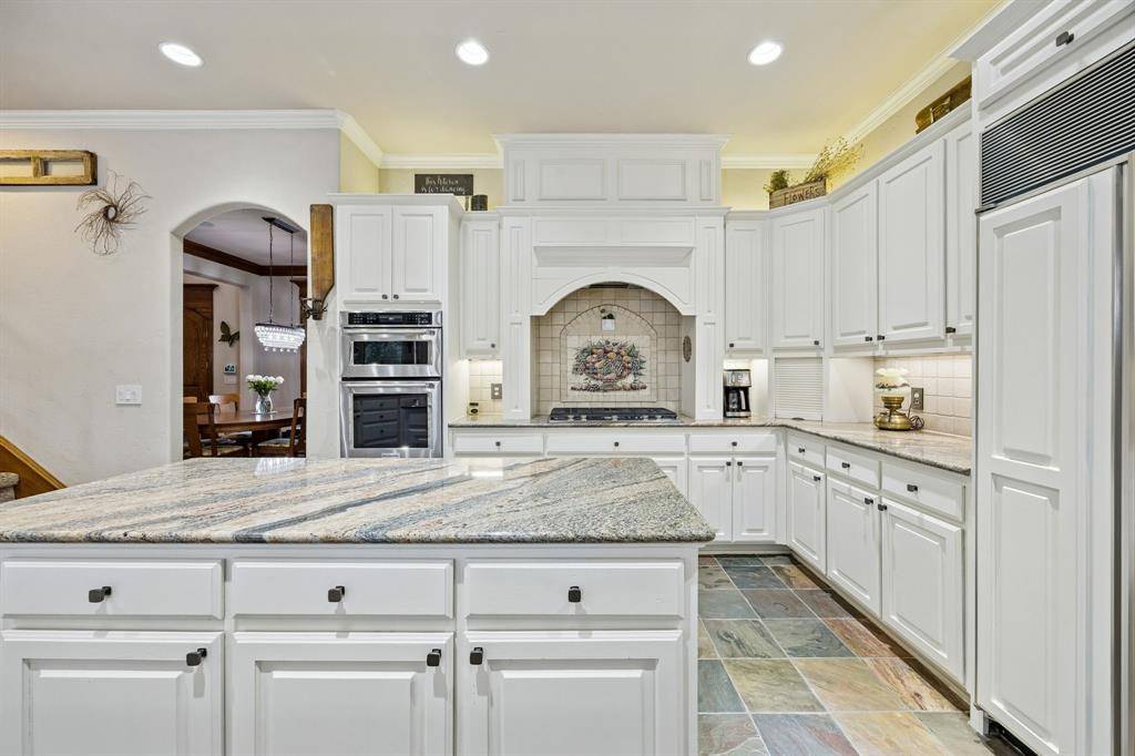 620 Oakmont Court, Fairview, TX 75069