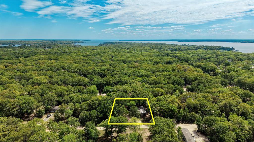 7137 Cayuga Drive, Mabank, TX 75156