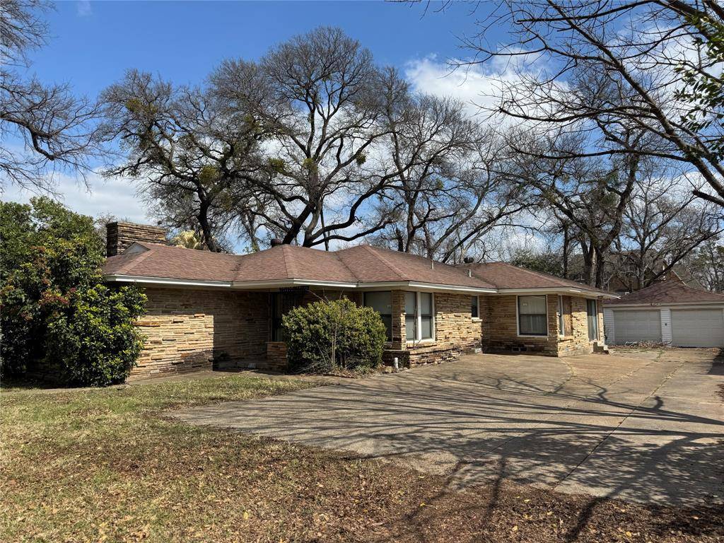 1408 Sylvan Avenue, Dallas, TX 75208