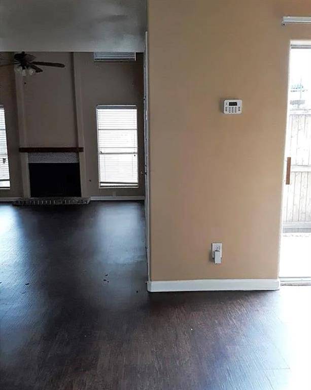 5516 Boca Raton Boulevard #310, Fort Worth, TX 76112