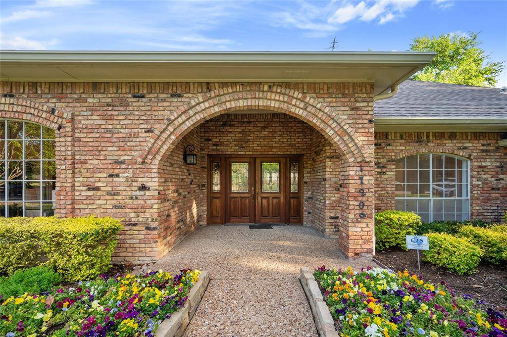 17209 Graystone Drive, Dallas, TX 75248