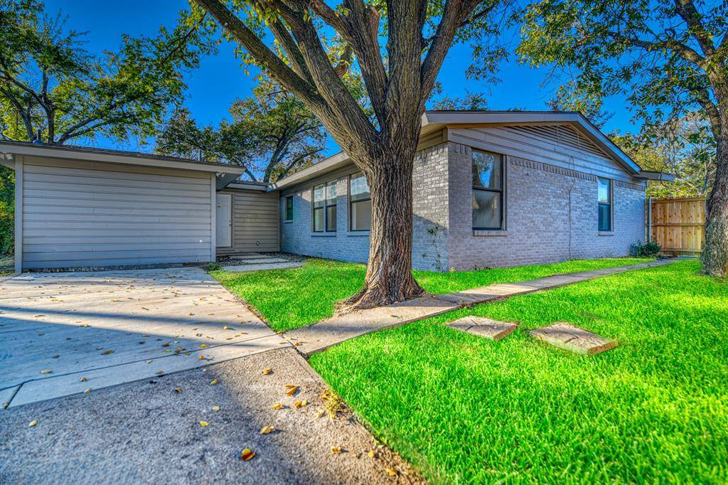 2370 San Marcus Avenue, Dallas, TX 75228