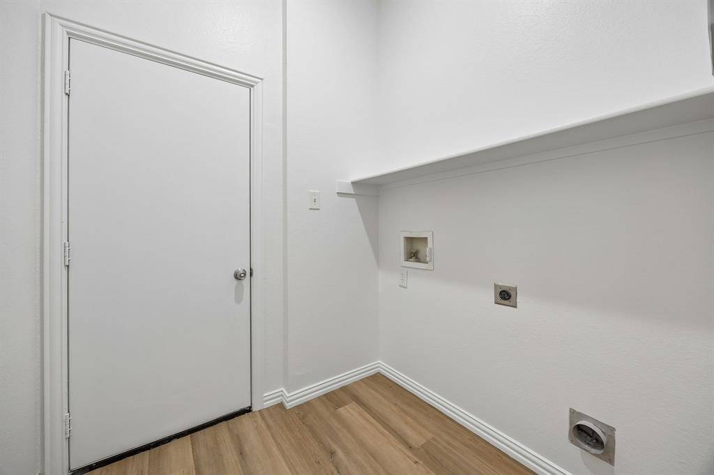 8001 Peony Court, Fort Worth, TX 76123