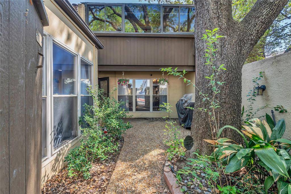 1208 Lane Street, Irving, TX 75061