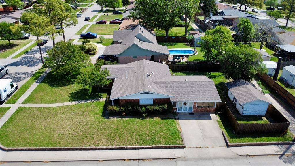 1800 Highland Drive, Carrollton, TX 75006