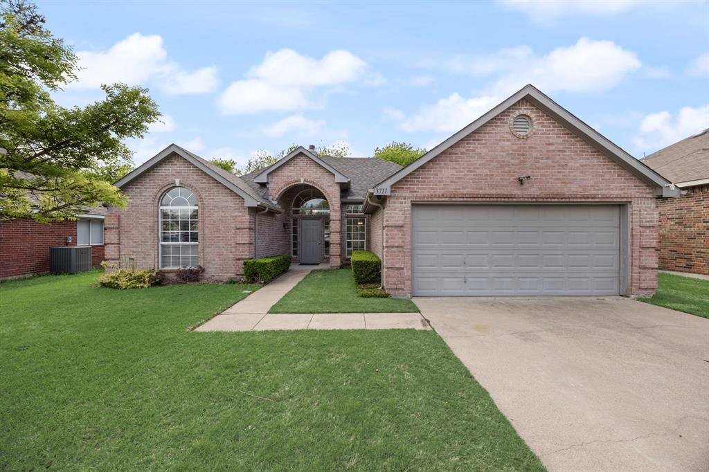 3711 Sycamore Lane, Rockwall, TX 75032