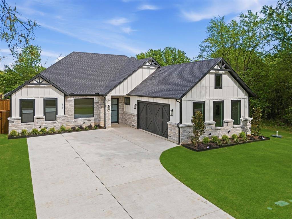 512 Waikiki Trail, Tool, TX 75143