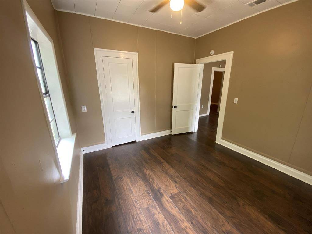 625 York Street #B, Athens, TX 75751