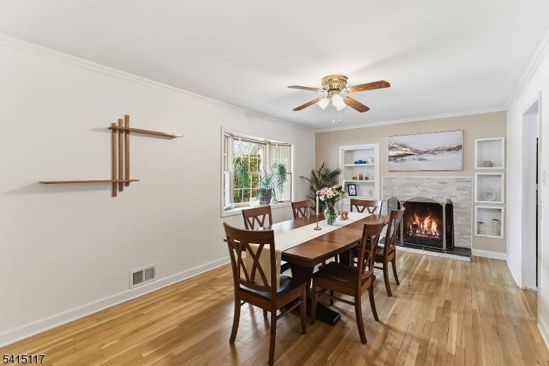 89 Central Ave, East Brunswick Twp., NJ 08816