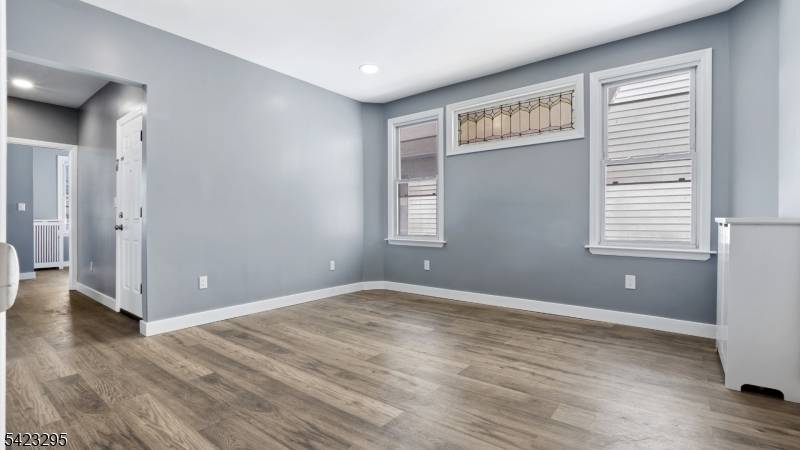 19 Newfield st., East Orange City, NJ 07017