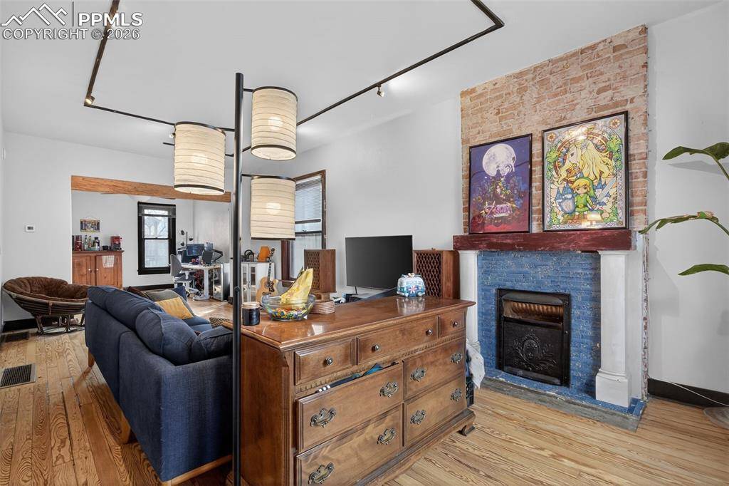 308 Inca ST, Denver, CO 80223