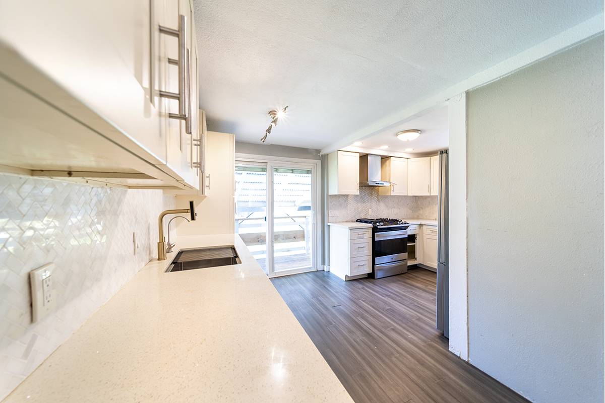 11-3139 OHUKAPU RD, Volcano, HI 96785