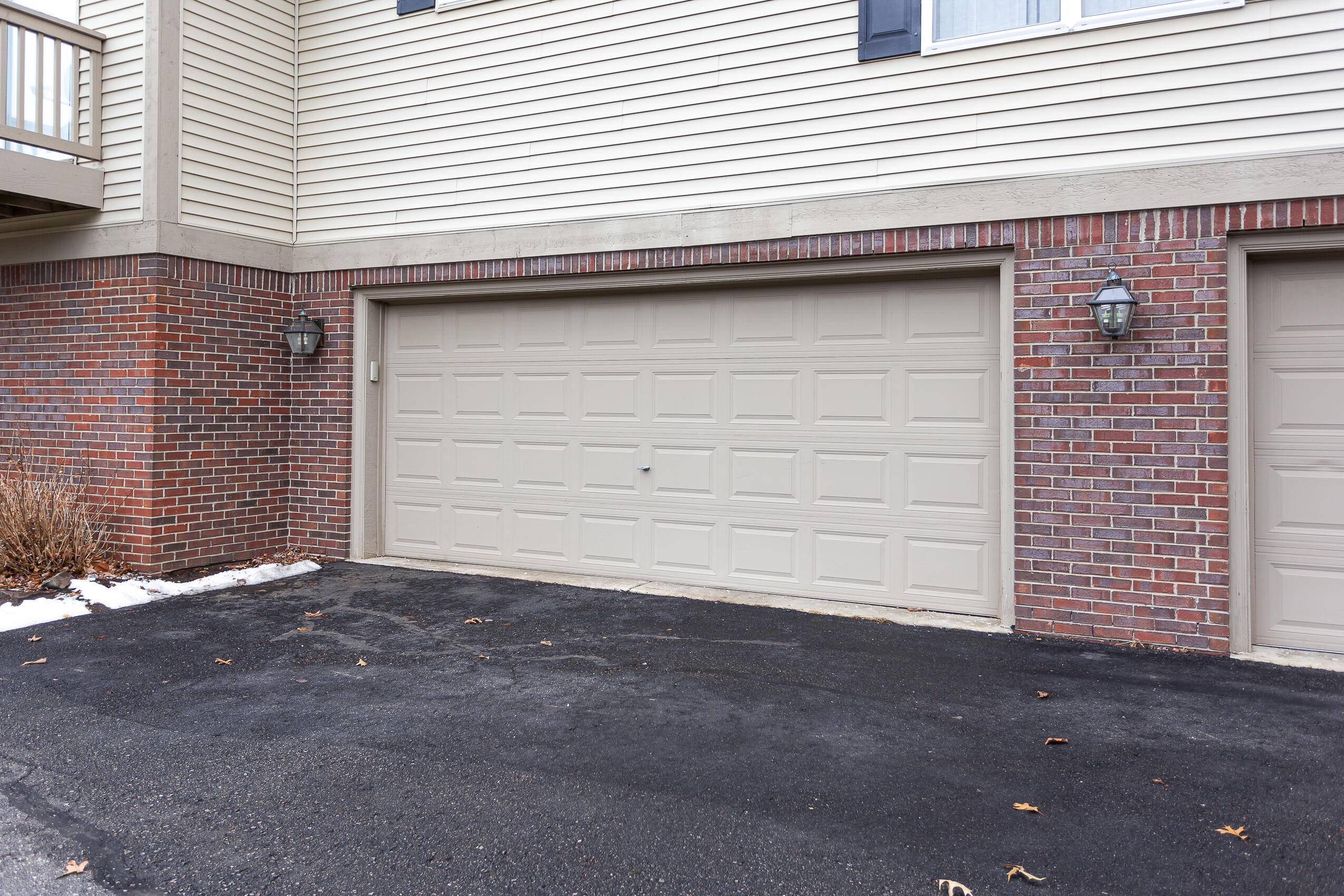 28471 Carlton Way DR, Novi City, MI 48377