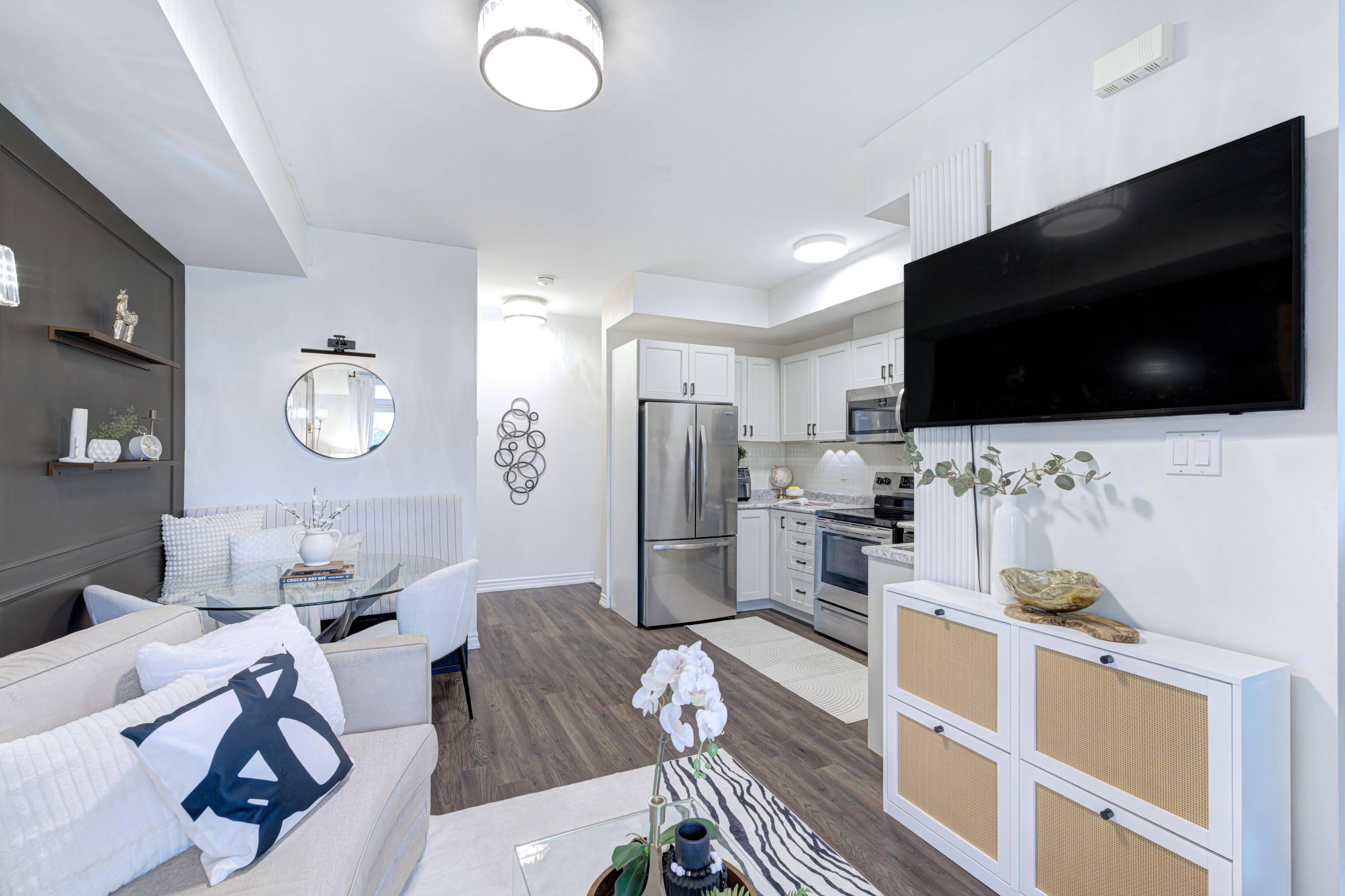 2566 William Jackson DR, Pickering, ON L1X 0E5