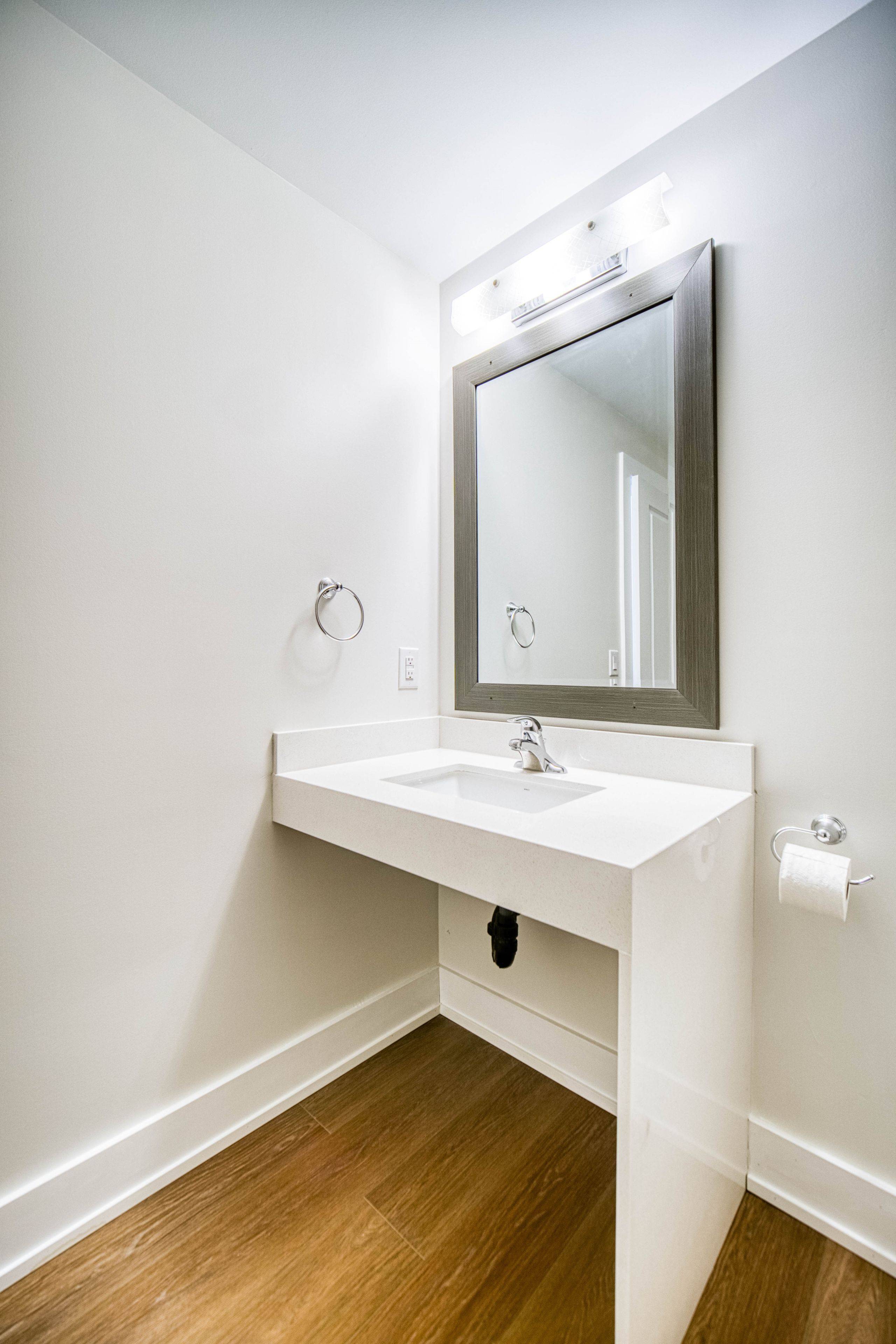 1614 Ridge RD E #102, Oro-medonte, ON L0L 1T0