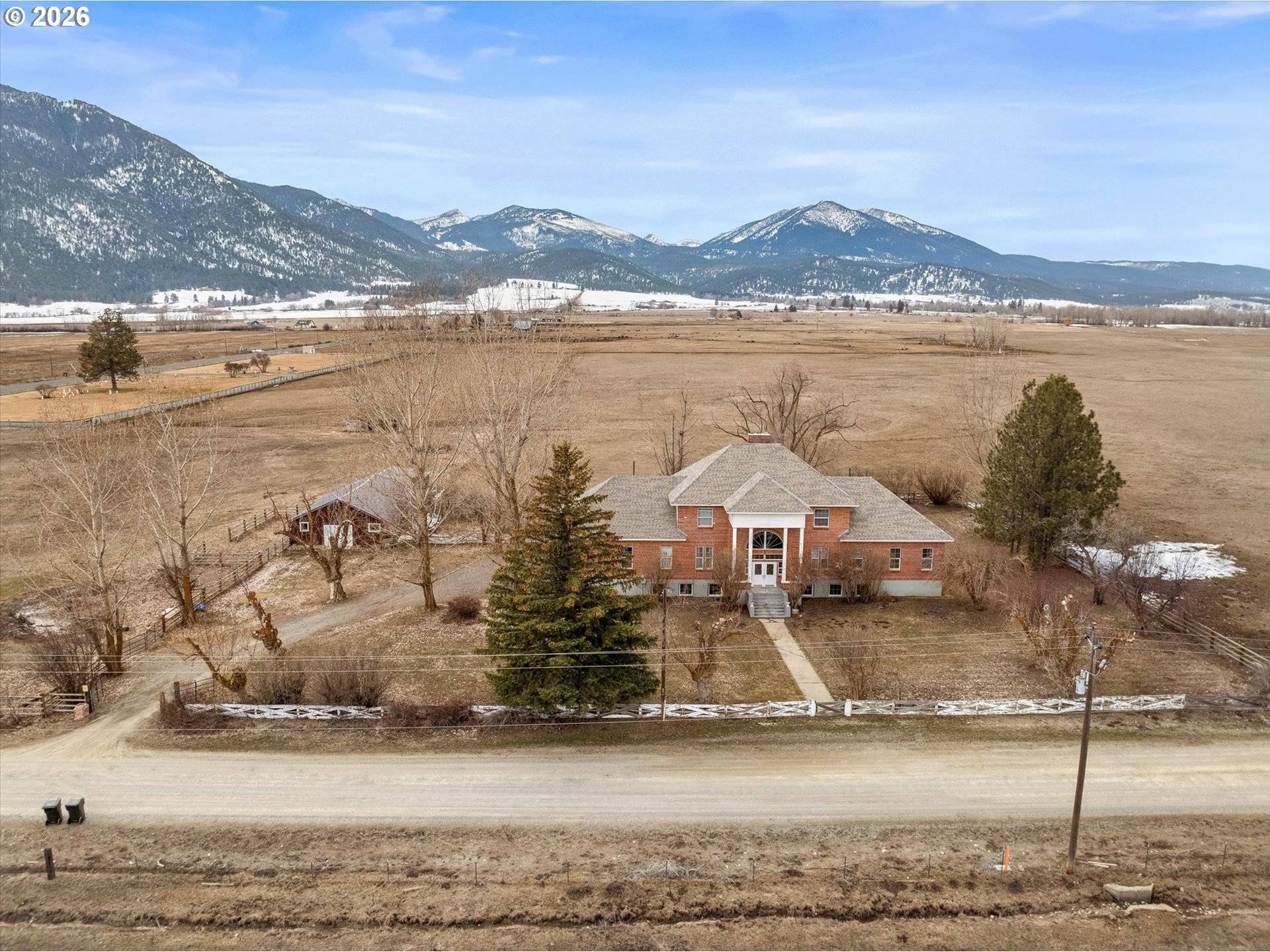 46064 SCHOOLHOUSE RD, Haines, OR 97833