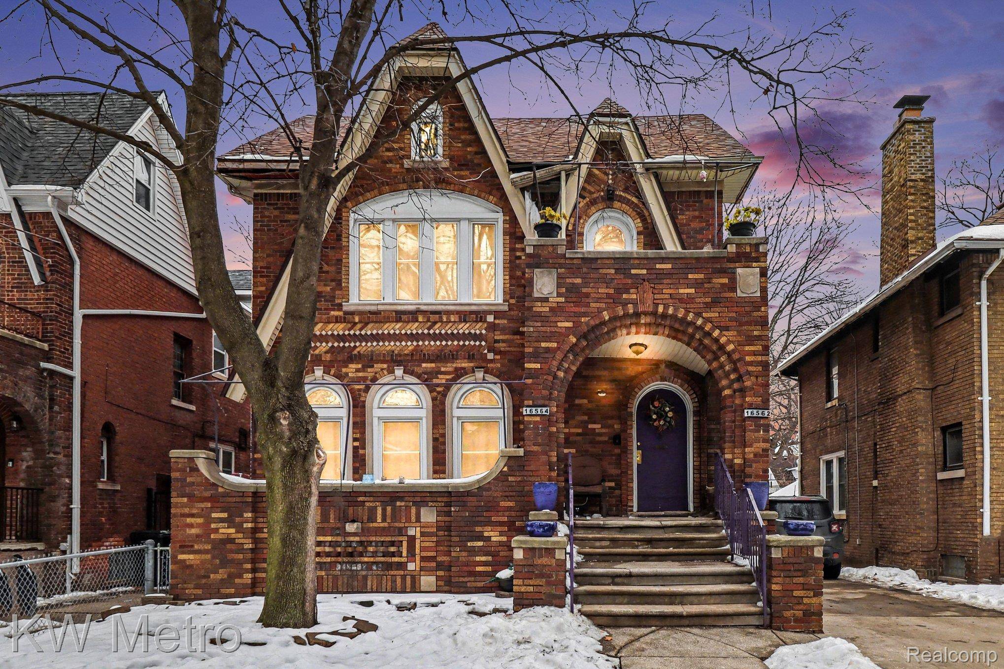 16562 Baylis ST, Detroit, MI 48221