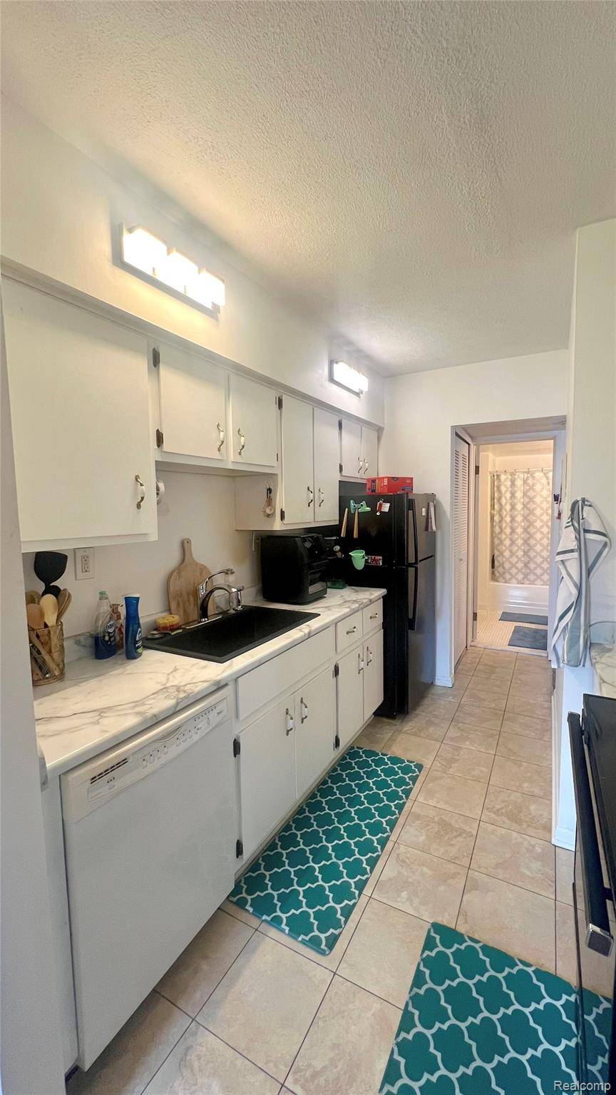 33007 Fargo ST, Livoniacity_wayne, MI 48152