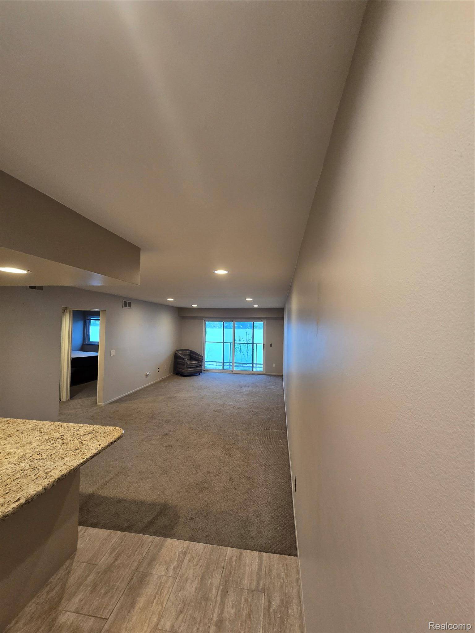 1932 Klingensmith RD #56 B, Bloomfield Hills, MI 48302