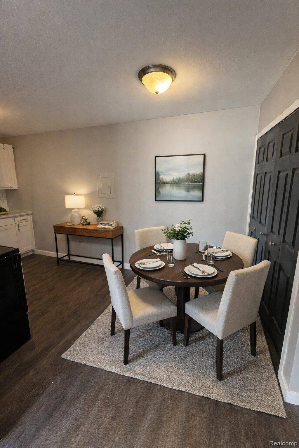 5690 Pardee AVE #7, Dearborn Heights, MI 48125