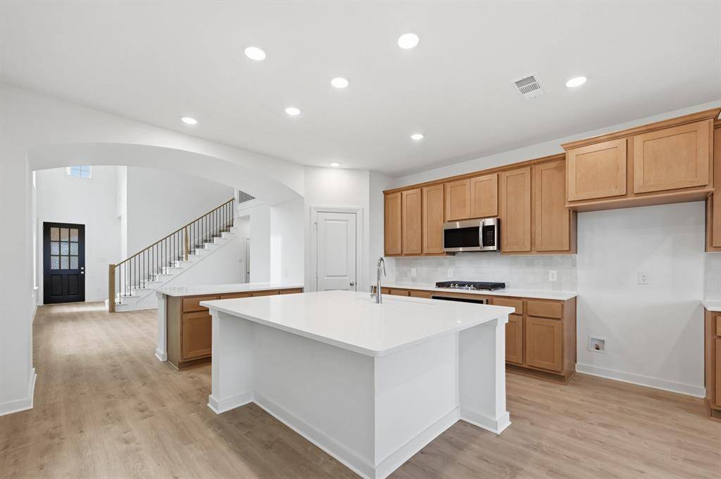 2466 Jackson Burn Drive, Royse City, TX 75189