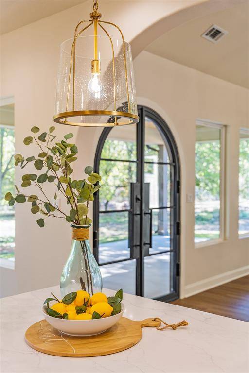 152 N Big Red Way, China Spring, TX 76633