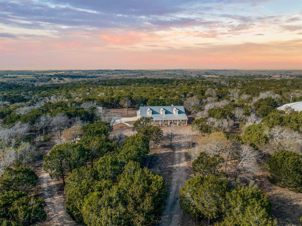 1919 Bend Of The Bosque Road, China Spring, TX 76633