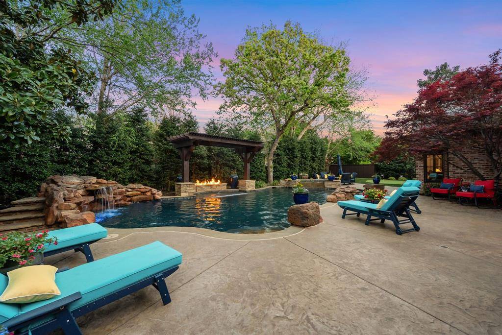 2105 Denver Drive, Southlake, TX 76092