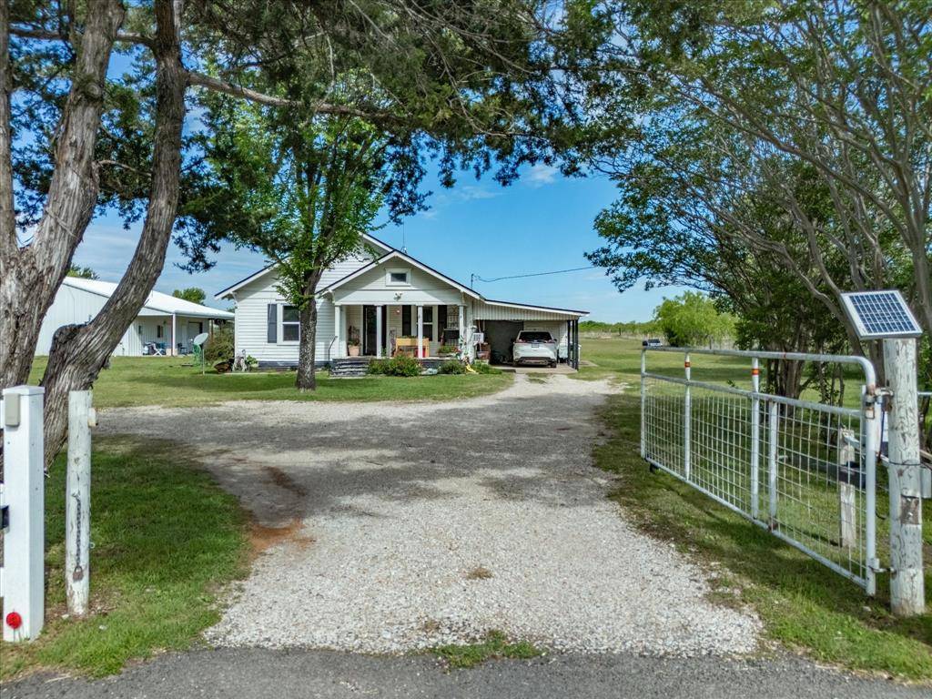 2414 E Ennis Avenue #A, Ennis, TX 75119