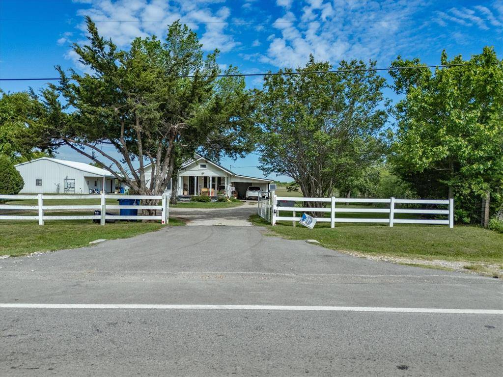 2414 E Ennis Avenue #A, Ennis, TX 75119