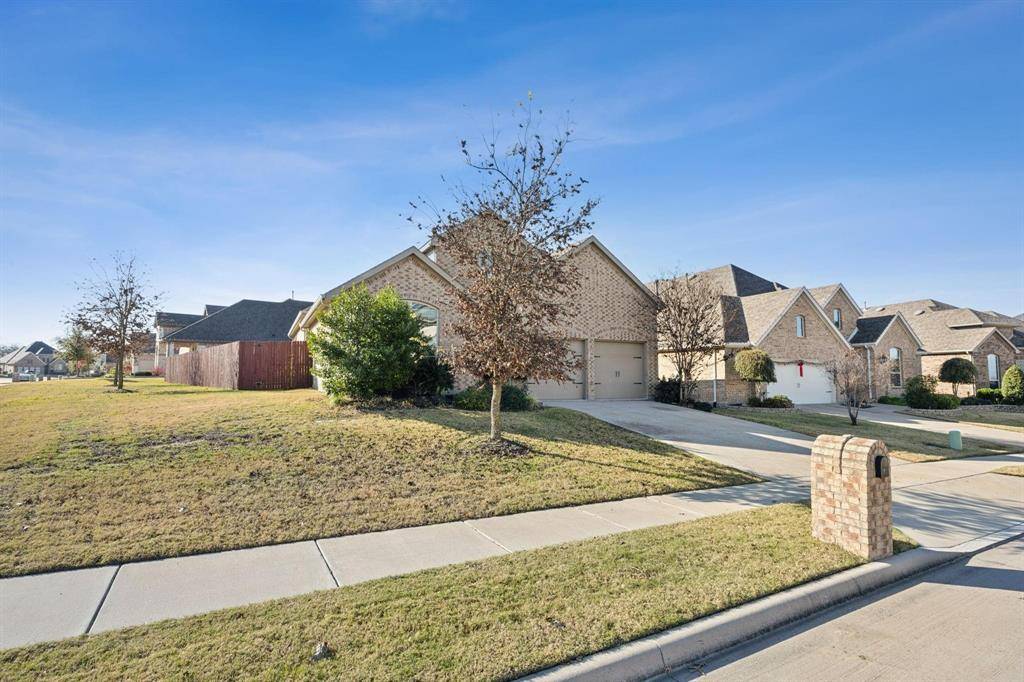 6800 Barolo Drive, Rowlett, TX 75088