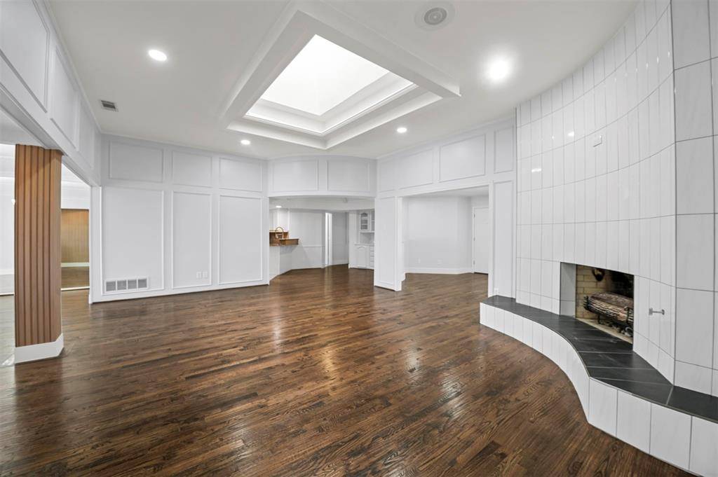 9145 Drumcliffe Lane, Dallas, TX 75231