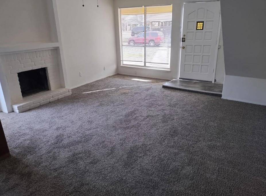 2623 NINA Circle, Grand Prairie, TX 75052