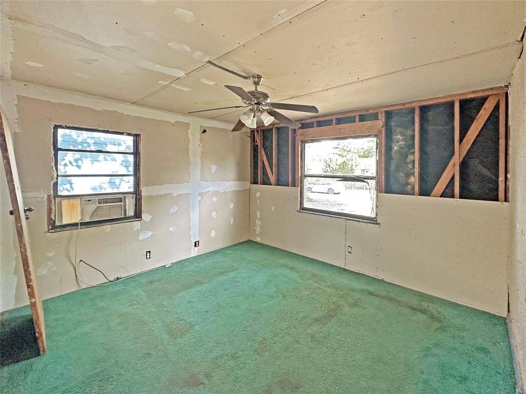 2751 Moffatt Avenue, Dallas, TX 75216